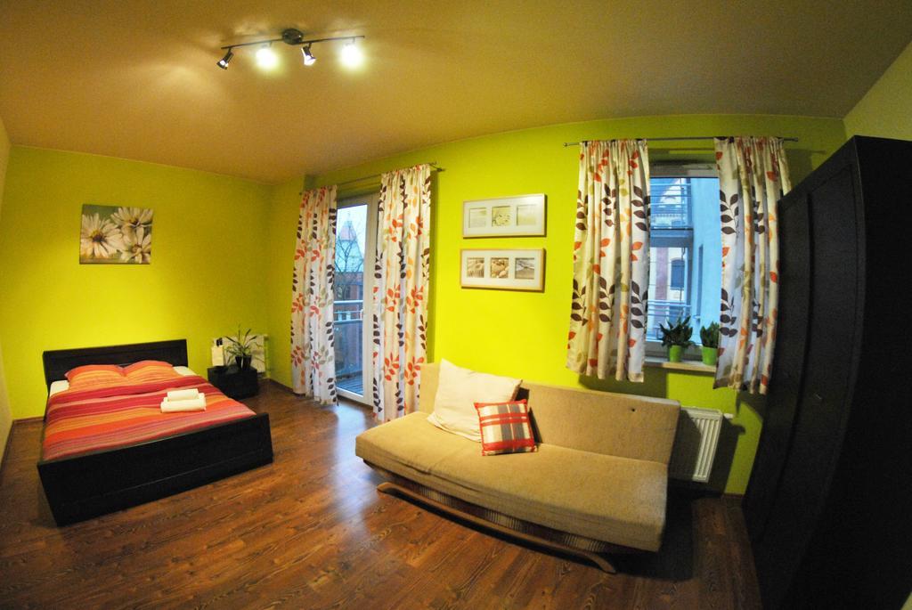 Royal Apartments - Apartamenty Inowroclawska 部屋 写真