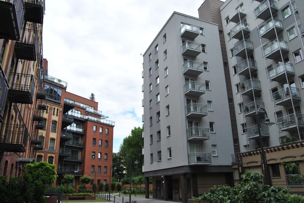 Royal Apartments - Apartamenty Inowroclawska エクステリア 写真