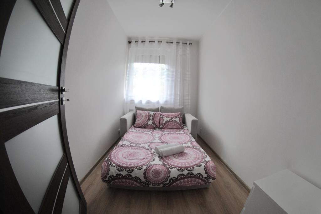Royal Apartments - Apartamenty Inowroclawska エクステリア 写真